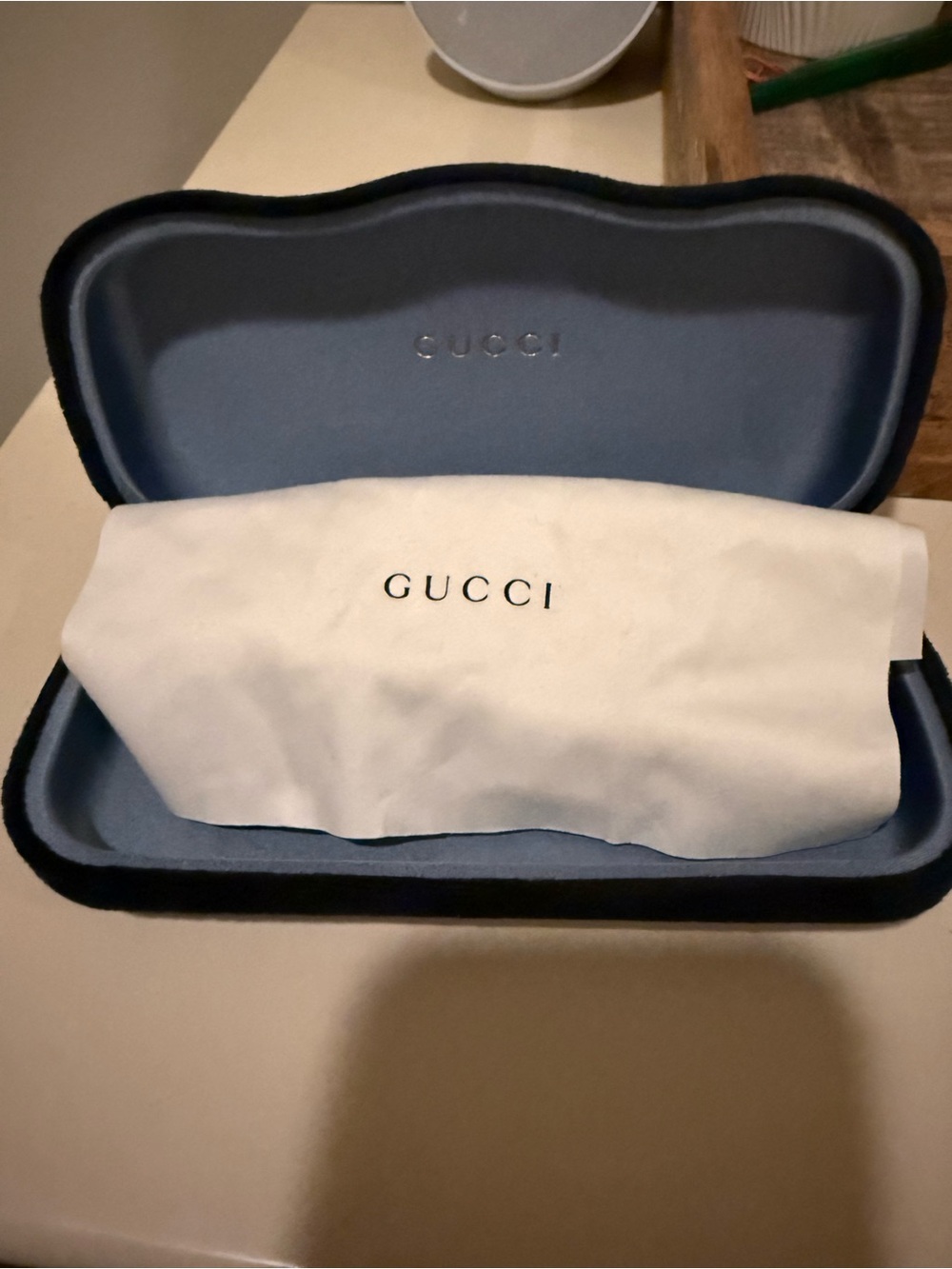 Gucci Black Sunglasses with Gold Logo Accent - Picture 5 of 5